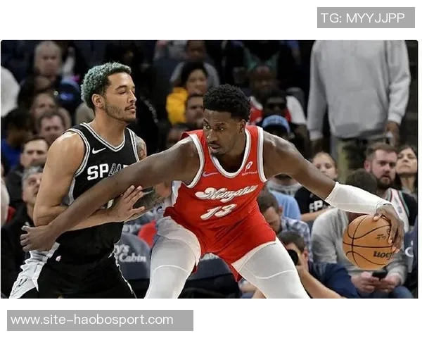 灰熊篮板优势明显却频频失手惨遭马刺逆转失利